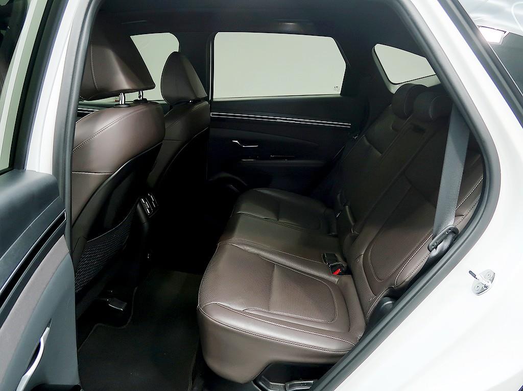 [현대] 투싼 하이브리드(NX4) 2WD 인스퍼레이션 - 이미지 12