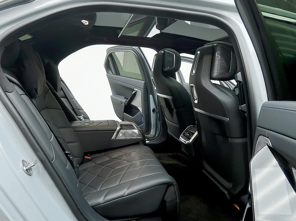 [BMW] 7시리즈 (G70) 740i sDrive M 스포츠 - 이미지 12