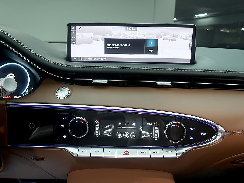 [제네시스] GV70 2.5T 가솔린 AWD 기본형 - 이미지 9