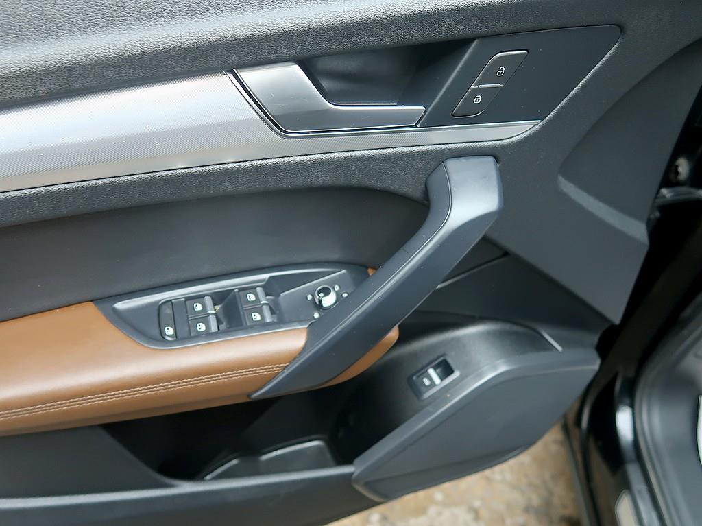 [아우디] Q5 (FY) 45 TFSI 콰트로 프리미엄 - 이미지 13