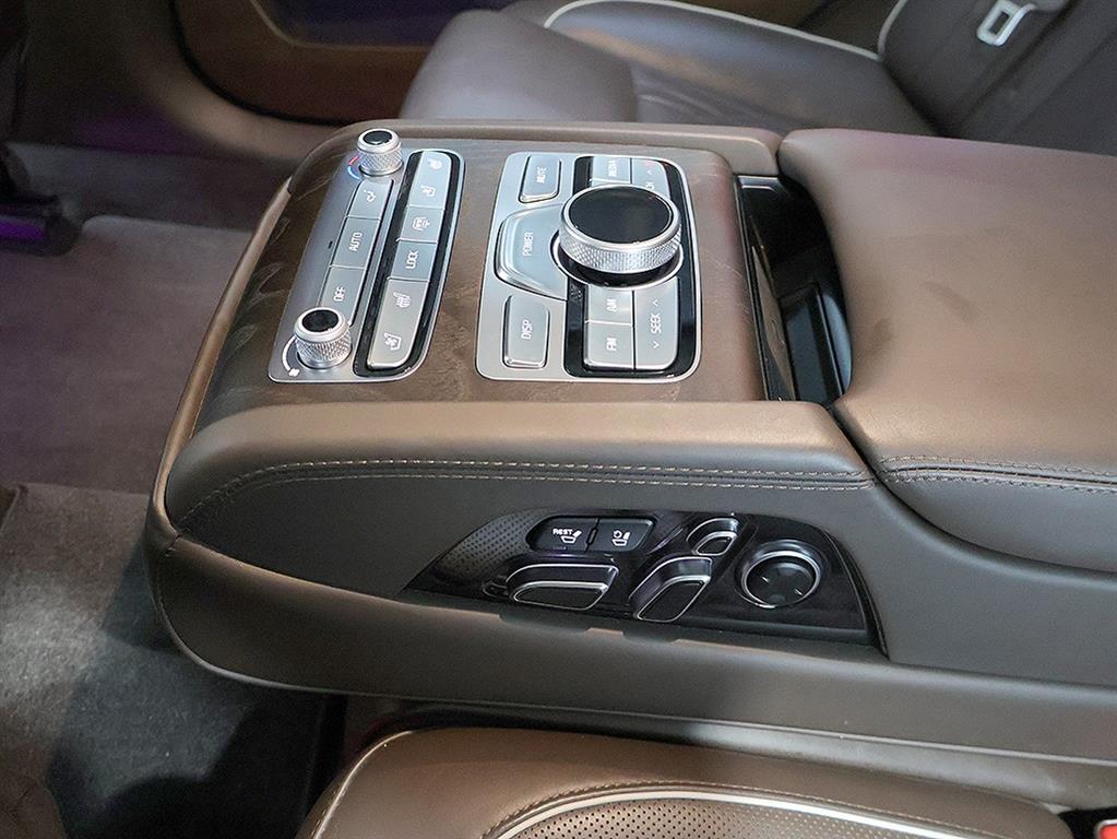 [기아] 더 K9 3.8 GDI AWD 그랜드 플래티넘       (5인승) - 이미지 17