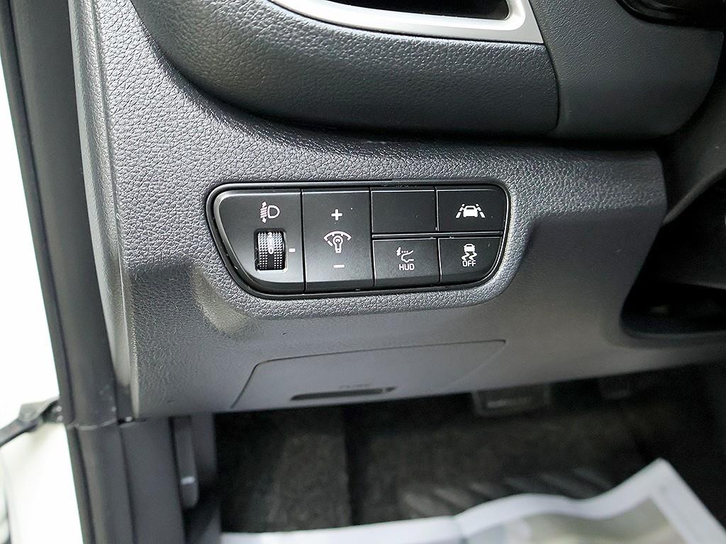 [기아] 셀토스 가솔린 1.6 터보 2WD 시그니처 - 이미지 14