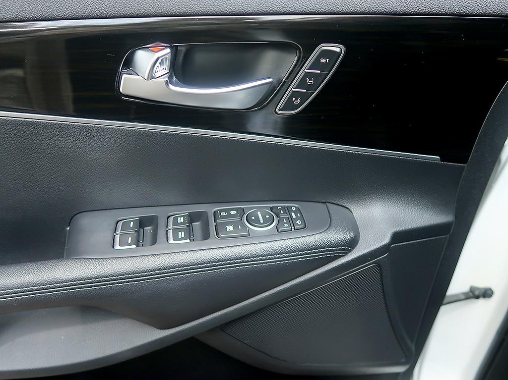 [기아] 더 뉴 쏘렌토 가솔린 2.0 터보 2WD 마스터 스페셜 - 이미지 13