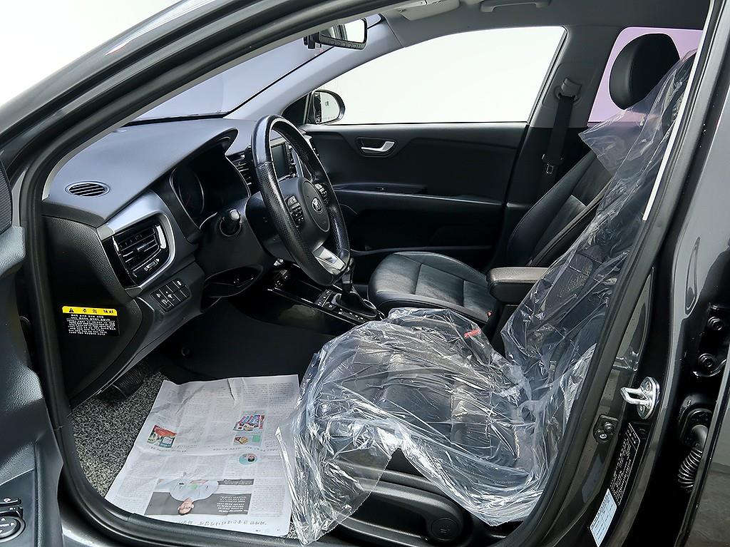 [기아] 스토닉 가솔린 1.4 트렌디 - 이미지 11