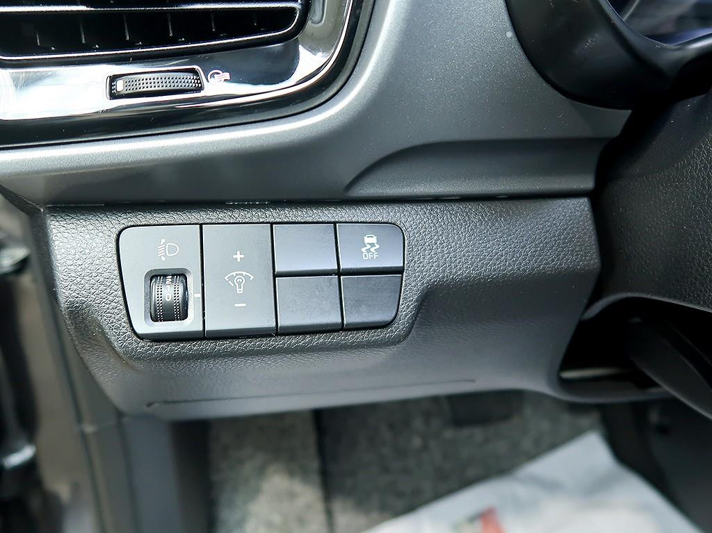 [기아] 스토닉 가솔린 1.4 트렌디 - 이미지 17