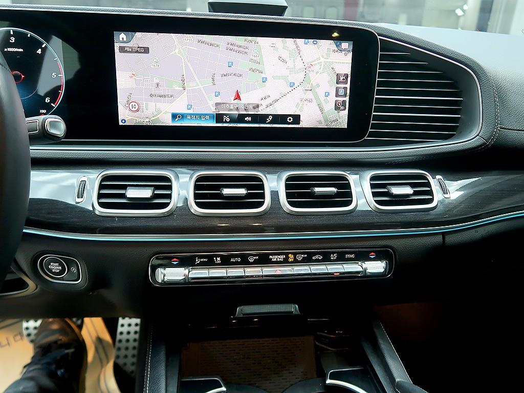 [벤츠] GLE 클래스 W167 GLE 400d 4MATIC 쿠페 - 이미지 9