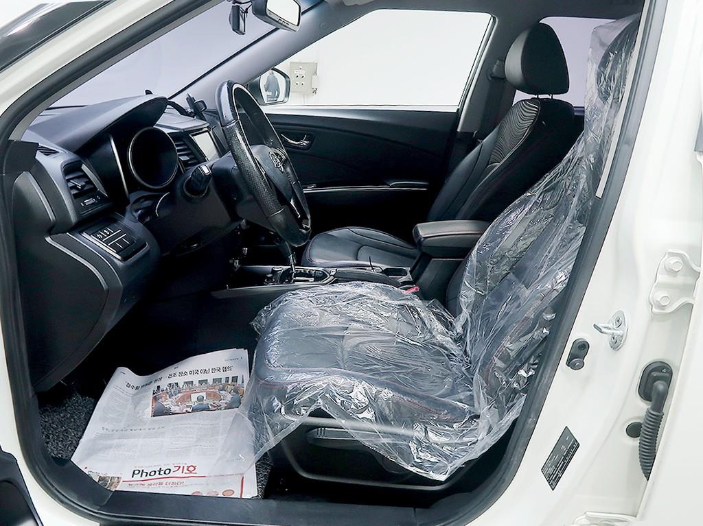 [KG모빌리티(쌍용) ] 티볼리 에어 2WD 가솔린 1.6 IX - 이미지 11