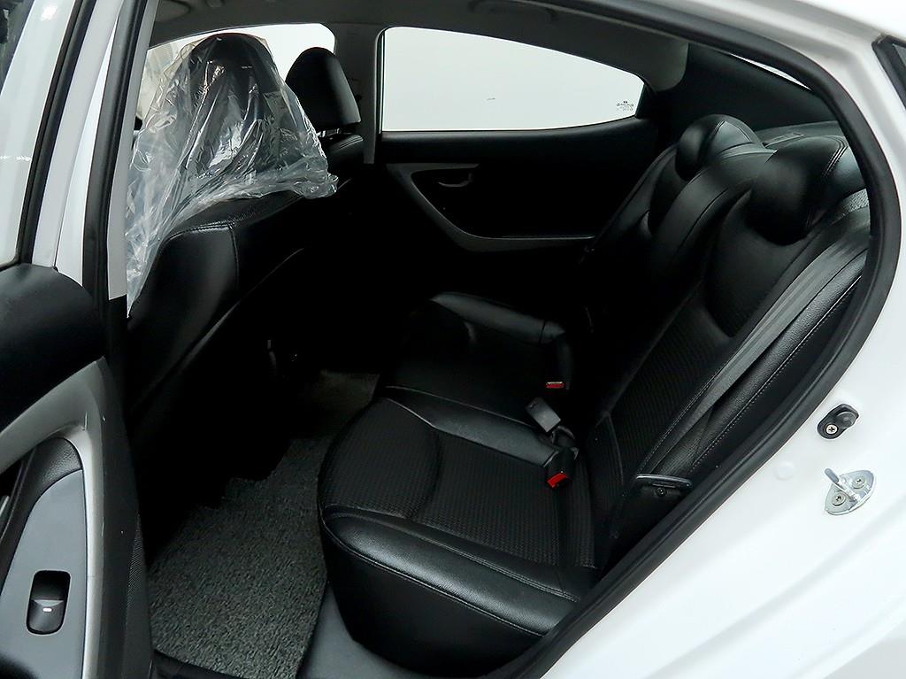 [현대] 더 뉴 아반떼 1.6 GDI 스마트 - 이미지 12