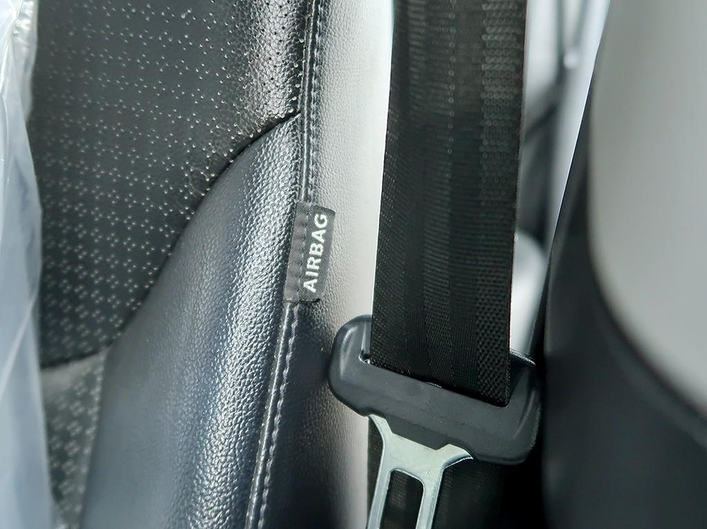 [현대] 더 뉴 아반떼 1.6 GDI 스마트 - 이미지 16