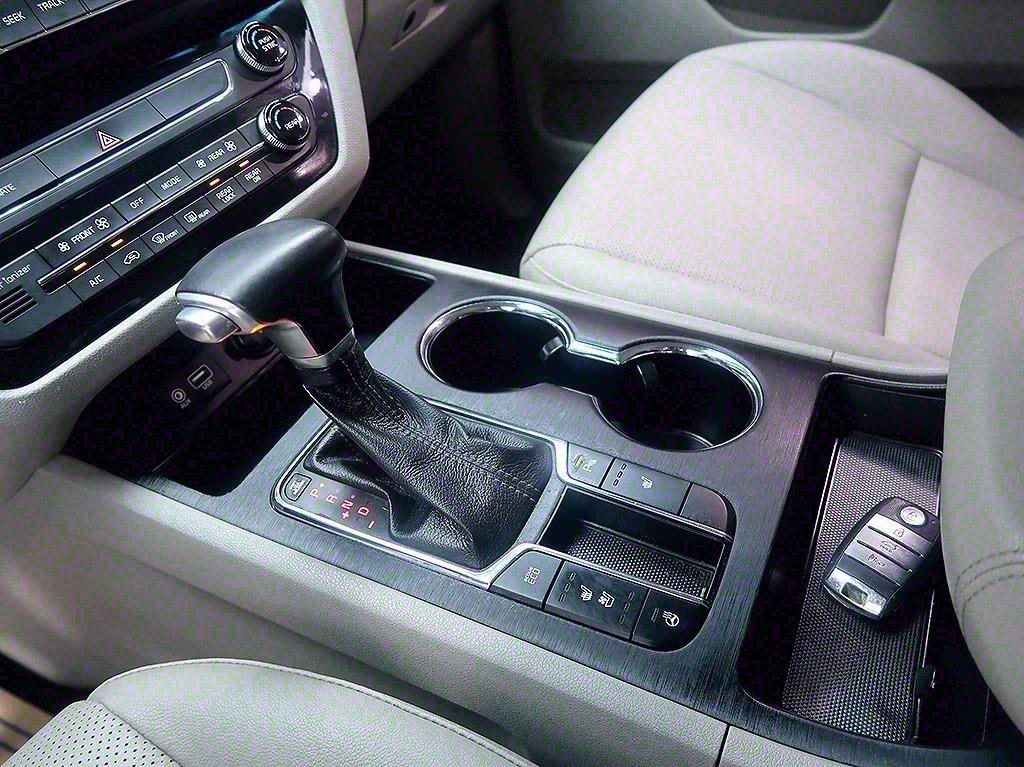 [기아] 더 뉴 카니발 디젤 9인승 럭셔리 - 이미지 10