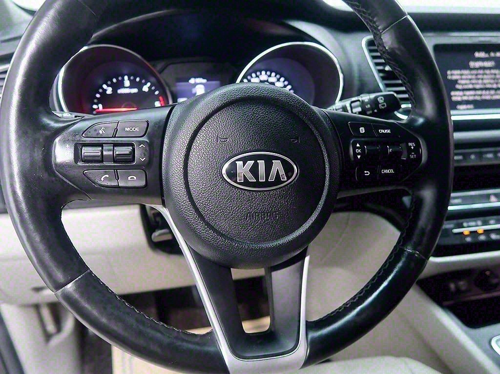 [기아] 더 뉴 카니발 디젤 9인승 럭셔리 - 이미지 17