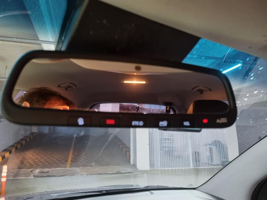 [현대] 올뉴투싼 디젤 1.6 2WD 모던 - 이미지 17