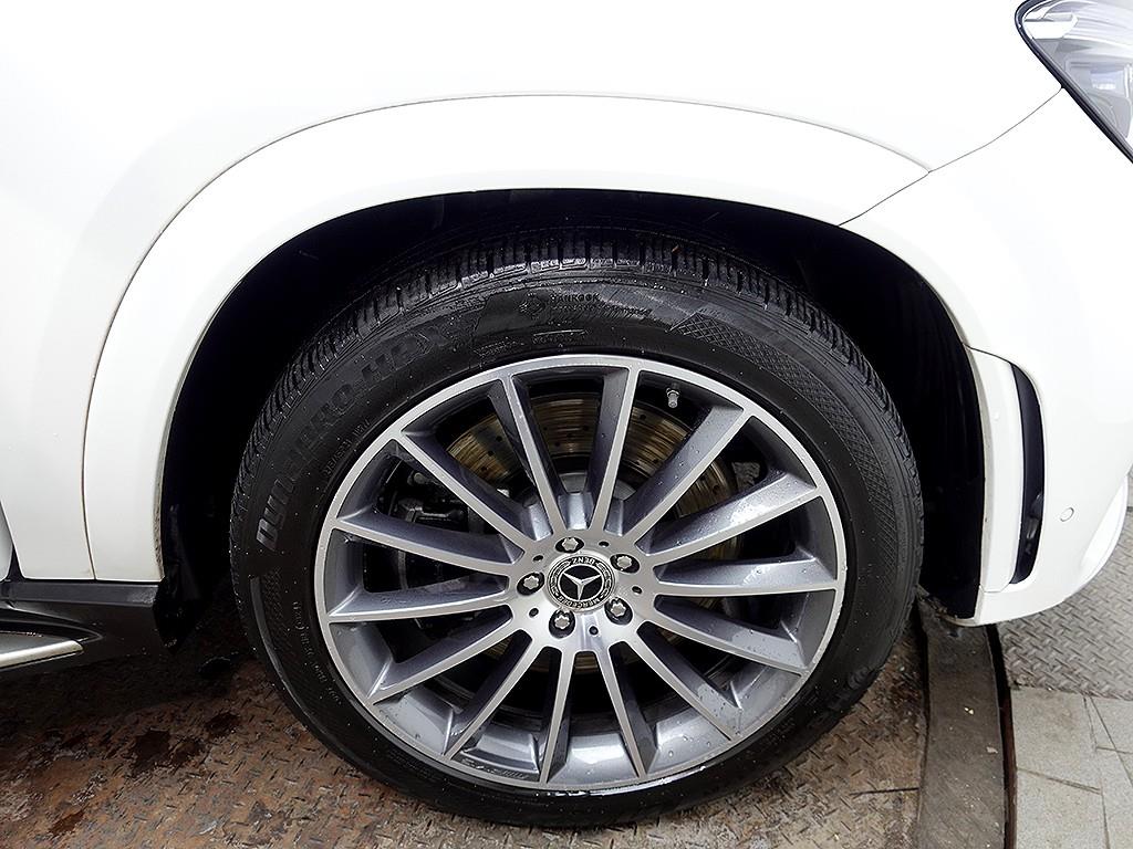 [벤츠] GLE 클래스 W167 GLE 400d 4MATIC 쿠페 - 이미지 8