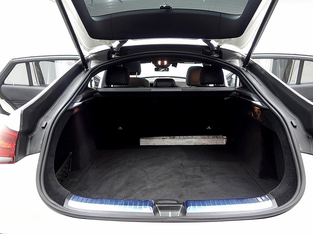 [벤츠] GLE 클래스 W167 GLE 400d 4MATIC 쿠페 - 이미지 14