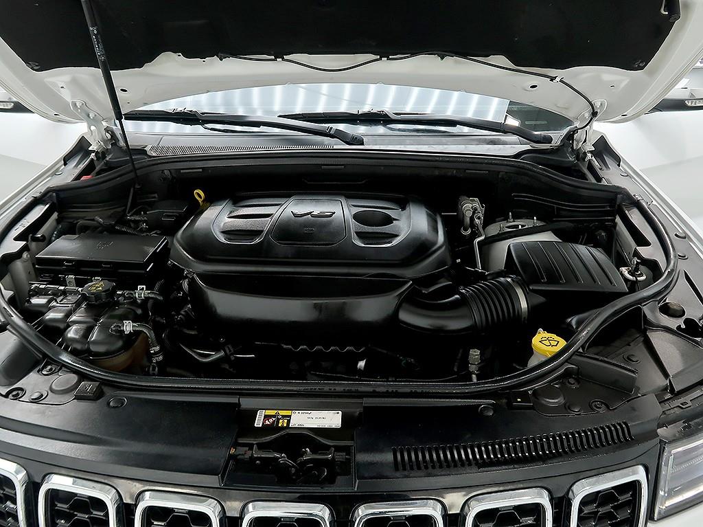 [지프] 그랜드 체로키 3.6 리미티드 WK2       (5인승) - 이미지 8