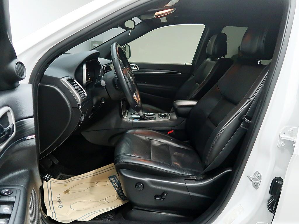 [지프] 그랜드 체로키 3.6 리미티드 WK2       (5인승) - 이미지 11