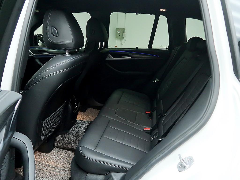 [BMW] X3 (G01) xDrive 20i M 스포츠        (5인승) - 이미지 12
