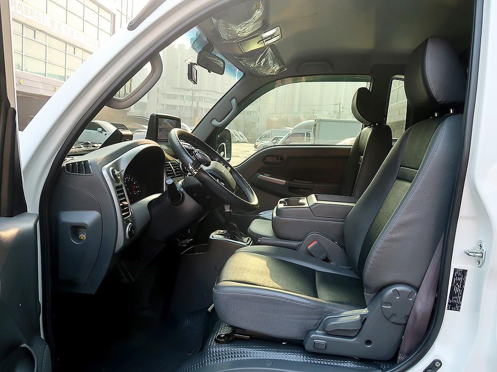 [소형화물] [하이냉동탑]더뉴봉고3 1.0톤/킹캡/초장축/플러스형/(듀얼컴프) L라이트       (3인승 /1톤) - 이미지 6