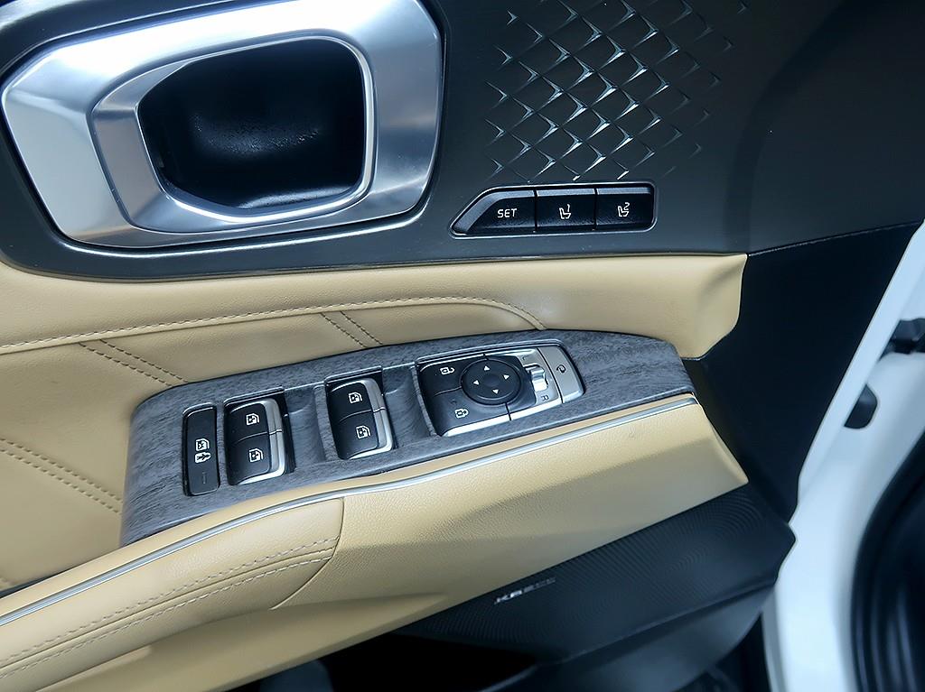 [기아] 쏘렌토 4세대(MQ4)하이브리드 HEV 1.6 4WD 그래비티 - 이미지 13