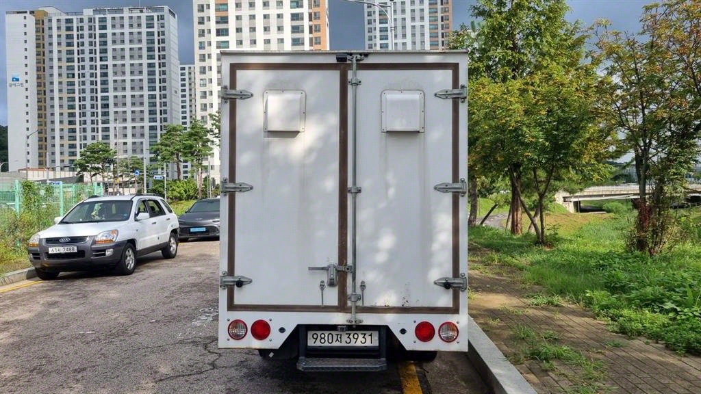 [소형화물] [캠핑]봉고3 기본형        (3인승 /1톤) - 이미지 3