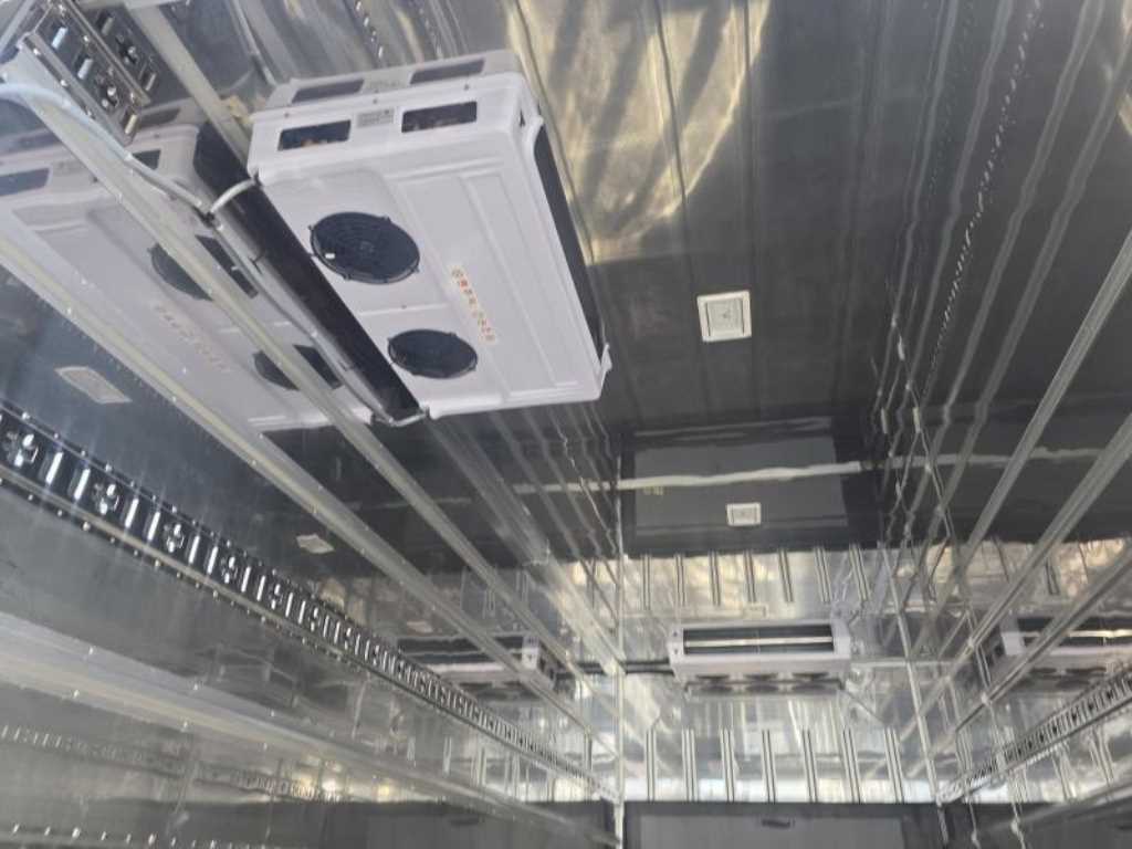 타타대우 더쎈 냉동탑차 - 이미지 10