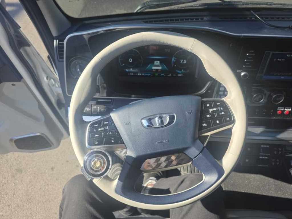 타타대우 더쎈 냉동탑차 - 이미지 13