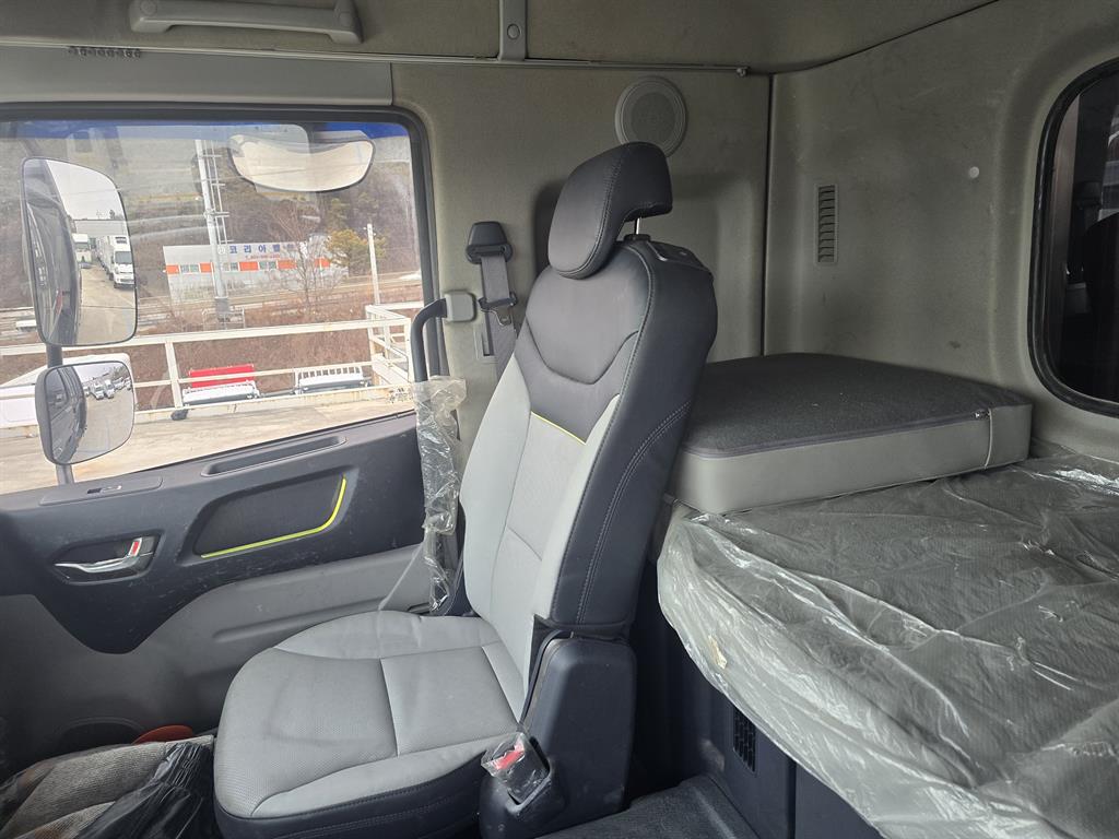 현대 파비스 8.5톤 프레스티지 극초장축 플러스 - 이미지 3