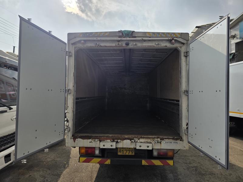 현대 e-마이티 3.5톤 일반캡 장축고상 - 이미지 6