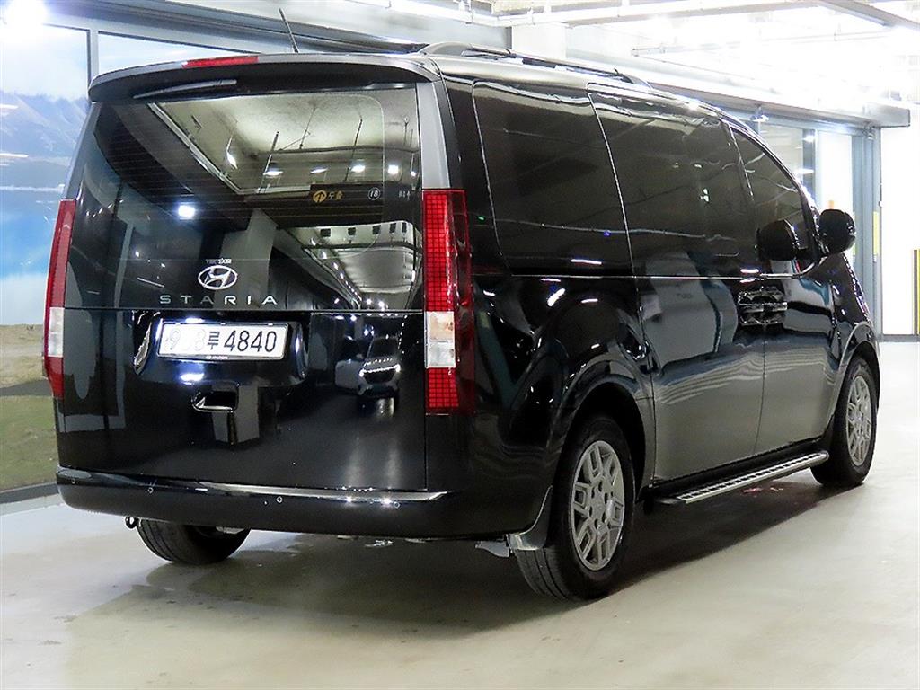 현대 스타리아 2.2 디젤 카고 5인승 모던 - 이미지 15