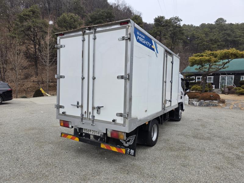 현대 올 뉴마이티 냉동탑차 2.5톤 - 이미지 4