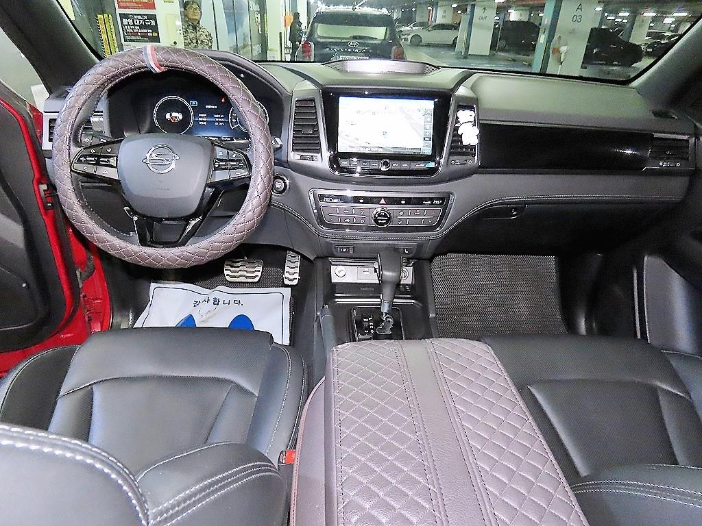 KG모빌리티(쌍용) 더 뉴렉스턴 스포츠 칸 2.2 4WD 프레스티지 - 이미지 12