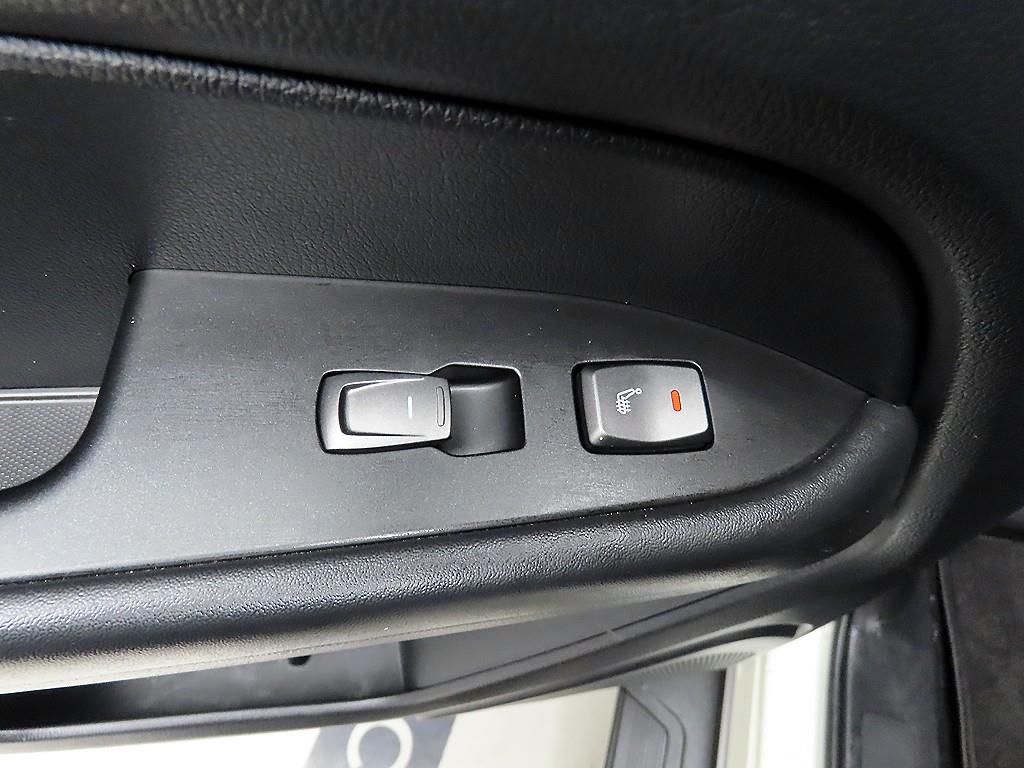 KG모빌리티(쌍용) 더 뉴렉스턴 스포츠 칸 2.2 4WD 프레스티지 - 이미지 10