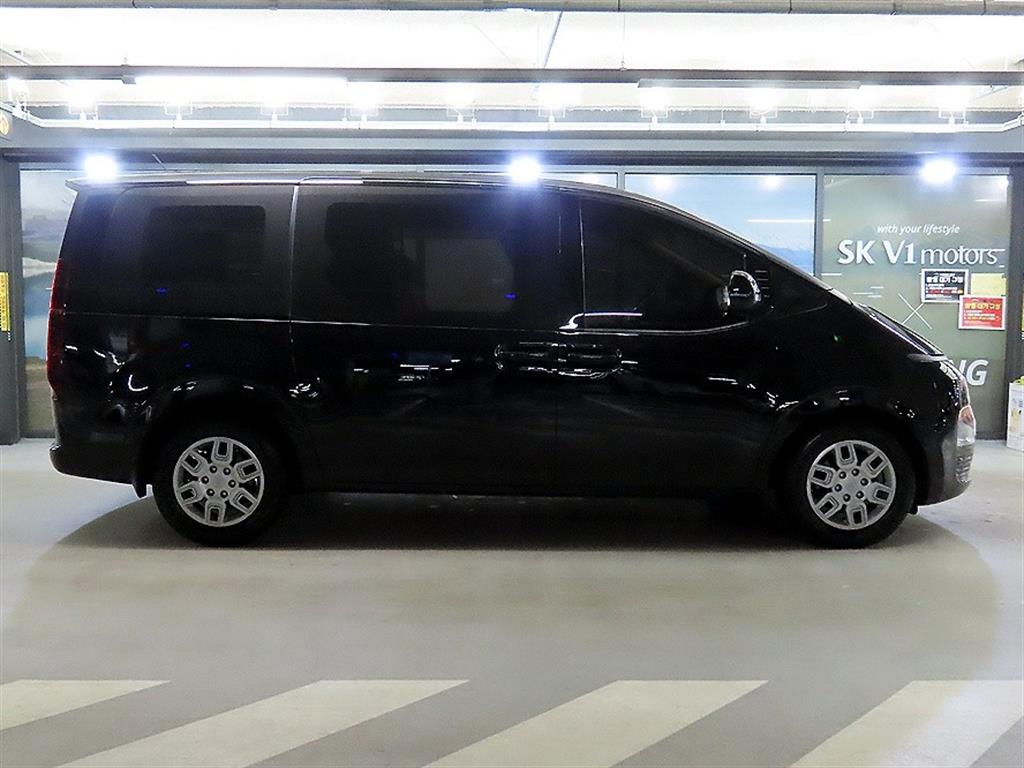 현대 스타리아 2.2 디젤 카고 5인승 모던 - 이미지 8