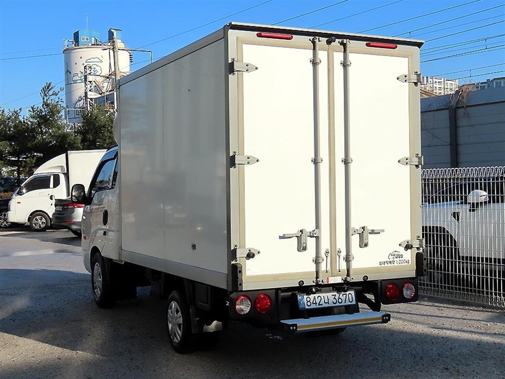 기아 더 뉴봉고Ⅲ화물 내장탑차 LPI 플러스형 - 이미지 5