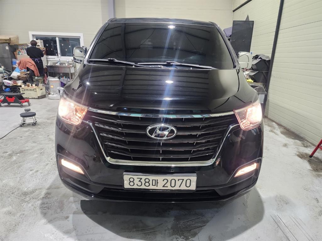 현대 더 뉴그랜드스타렉스 3인승 디젤 밴 스마트 - 이미지 17