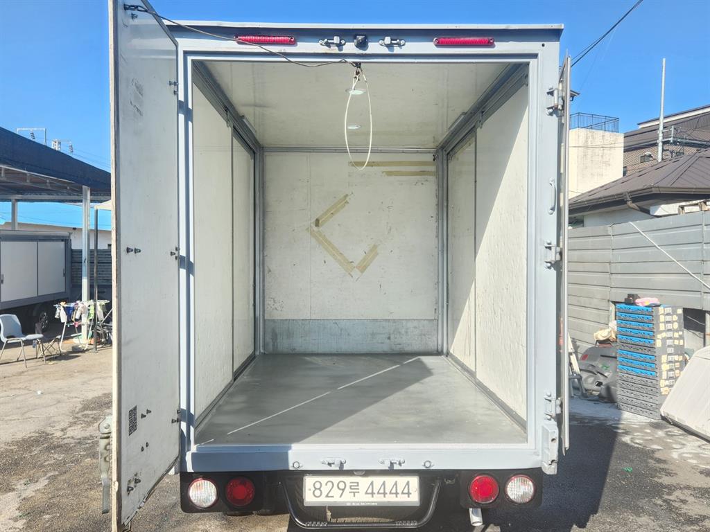 기아 더 뉴봉고Ⅲ화물 내장탑차 LPI 플러스형 - 이미지 7