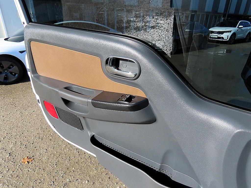 기아 더 뉴봉고Ⅲ화물 내장탑차 플러스형 - 이미지 13