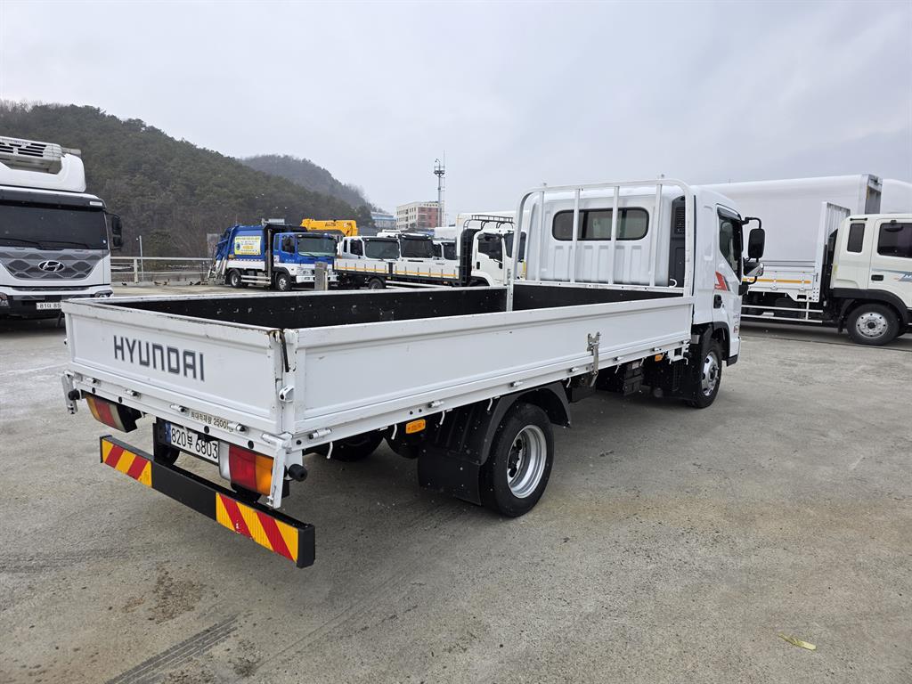 현대 올 뉴마이티 2.5톤 슈퍼캡 장축저상 - 이미지 13