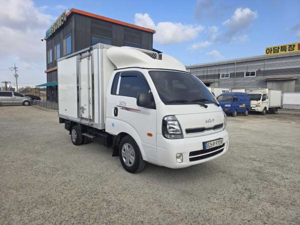 기아 더 뉴봉고Ⅲ화물 냉동탑차 플러스형 - 이미지 9