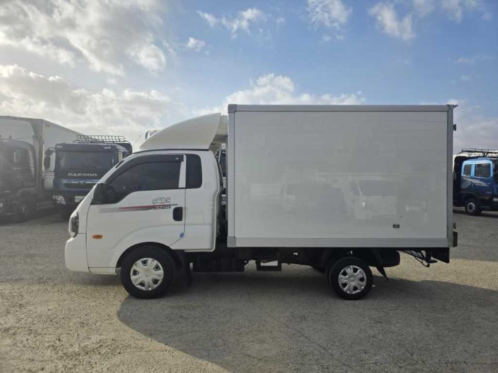 기아 더 뉴봉고Ⅲ화물 냉동탑차 플러스형 - 이미지 12