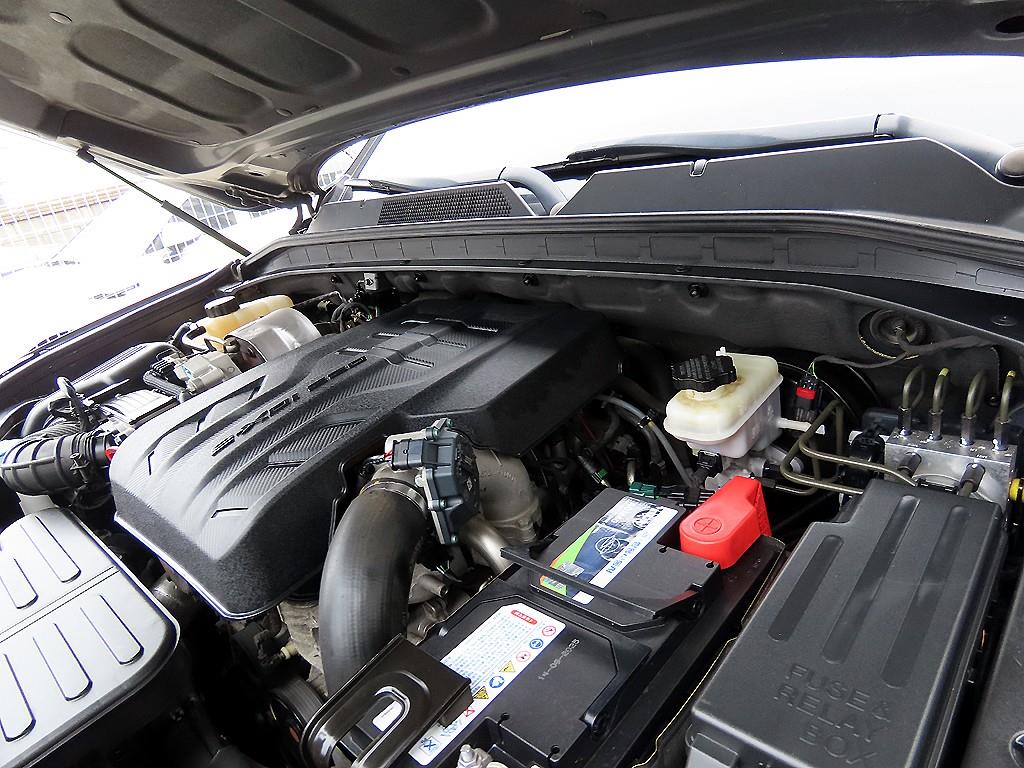 KG모빌리티(쌍용) 더 뉴렉스턴 스포츠 칸 2.2 4WD 와일드 - 이미지 2