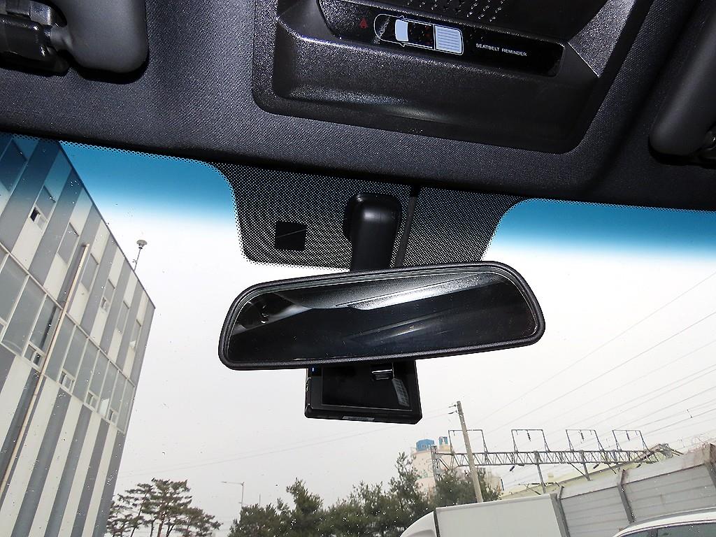 KG모빌리티(쌍용) 더 뉴렉스턴 스포츠 칸 2.2 4WD 와일드 - 이미지 7