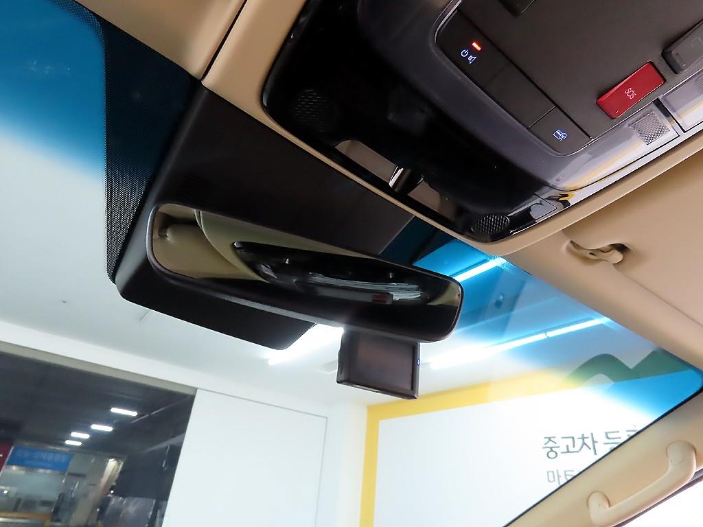 현대 스타리아 3.5 LPG 카고 3인승 모던 - 이미지 4