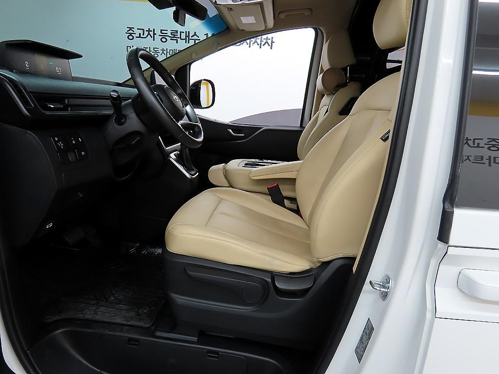 현대 스타리아 3.5 LPG 카고 3인승 모던 - 이미지 12