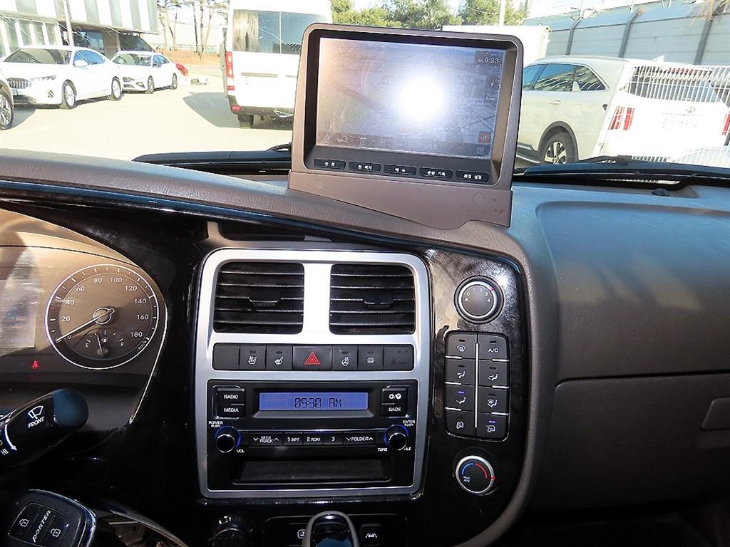 현대 포터II 내장탑차 더블캡 - 이미지 4