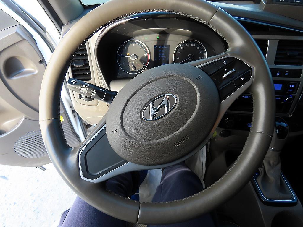 현대 포터II 내장탑차 더블캡 - 이미지 9