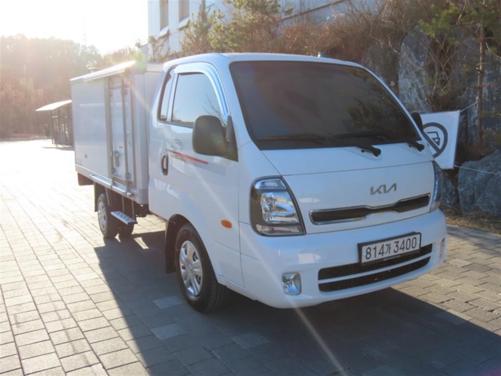 기아 더 뉴봉고Ⅲ화물 내장탑차 LPI 저상형