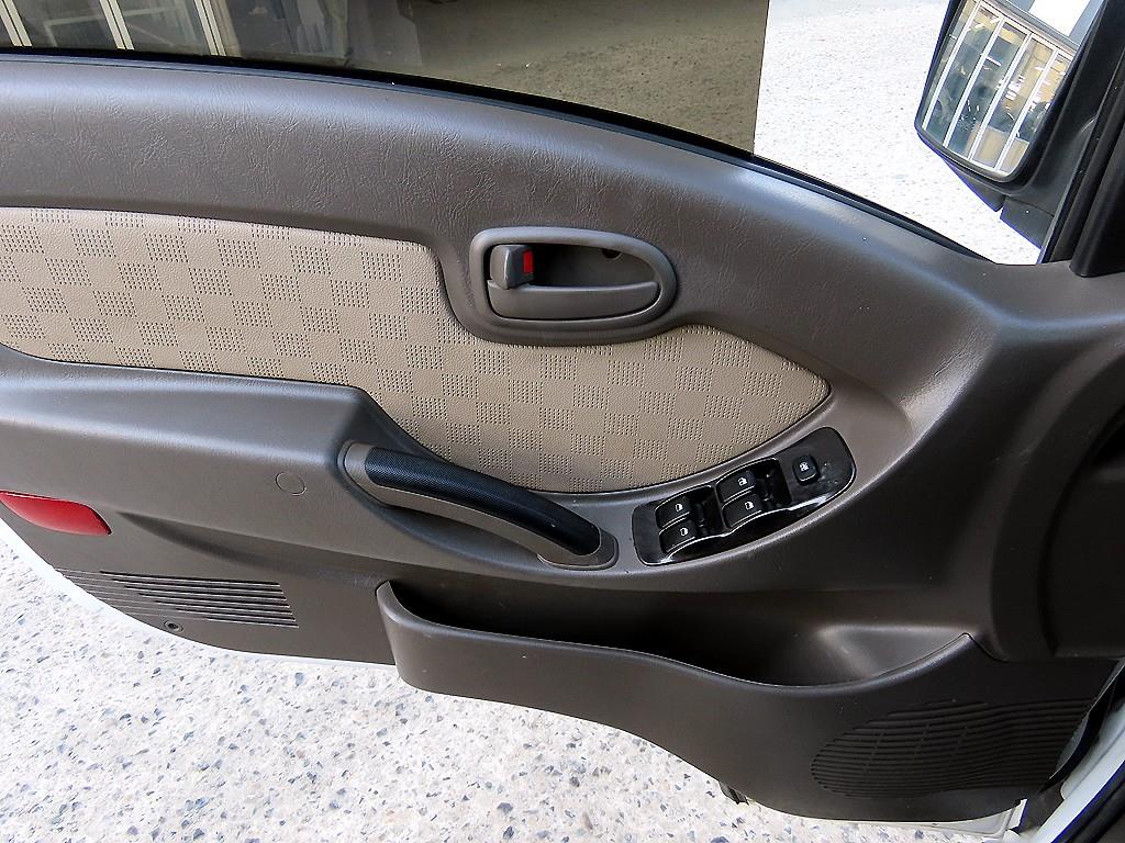 현대 포터II 내장탑차 더블캡 - 이미지 18