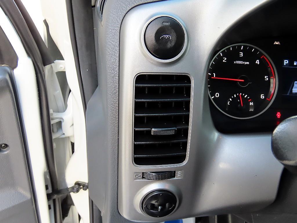 기아 더 뉴봉고Ⅲ화물 내장탑차 LPI 플러스형 - 이미지 19