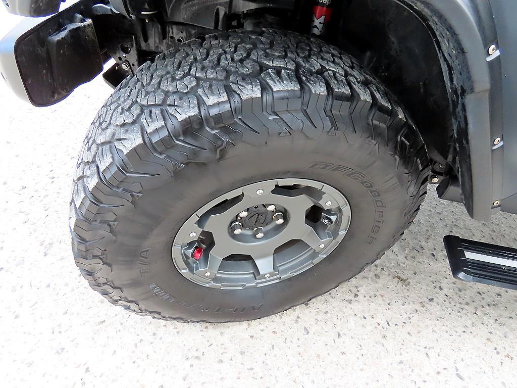 지프 글래디에이터 3.6 V6 AWD 루비콘 소프트 트리폴드 - 이미지 15